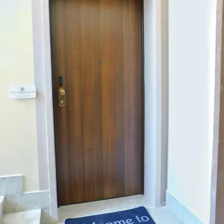 Le Del Corso Syracuse